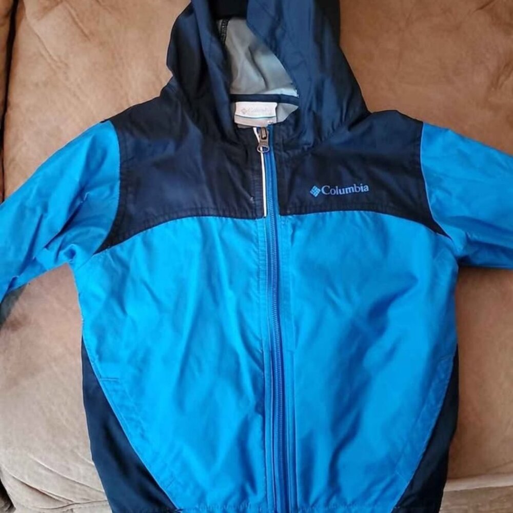 Columbia 4T Rain Jacket